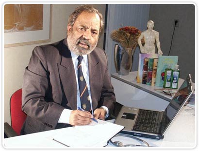 Dhr. Anil Mehta